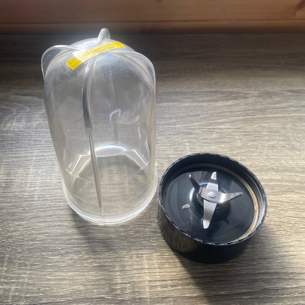 Magic Bullet MB1001 Replacement Cup and‎ Cross Blade Assembly Clear Black